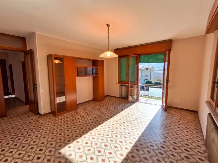 Appartamento quadrilocale in vendita in Via Montefeltro, Novafeltria