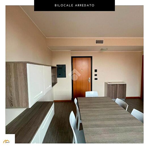 Appartamento bilocale in vendita in Via Garibaldi, Desio