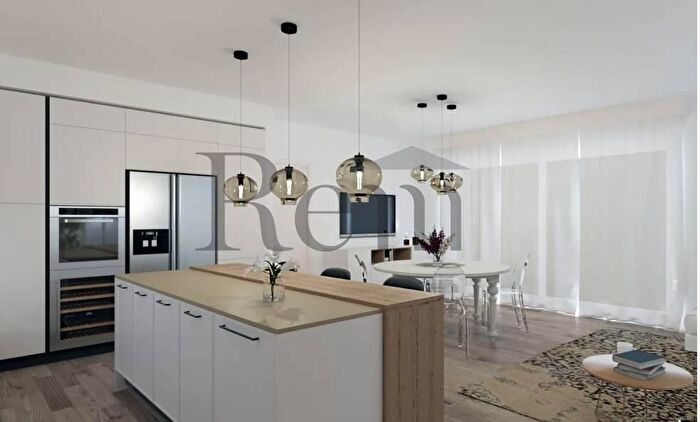 Appartamento con 5 locali in vendita in Via Treviso, Ponzano Veneto