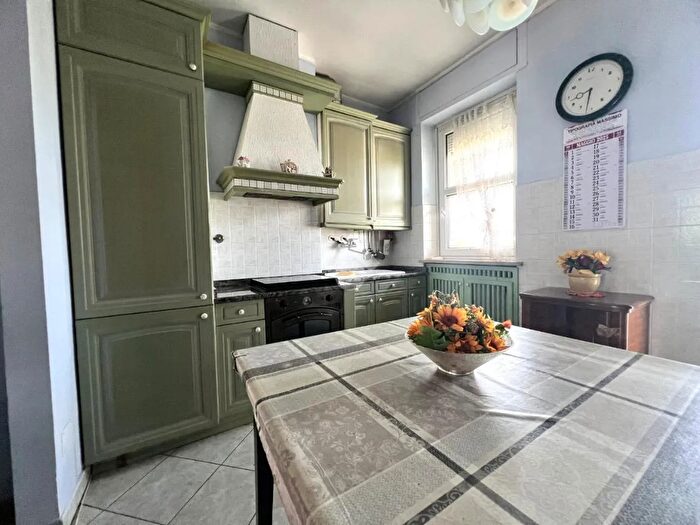 Appartamento trilocale in vendita in Via Cavour, Orbassano