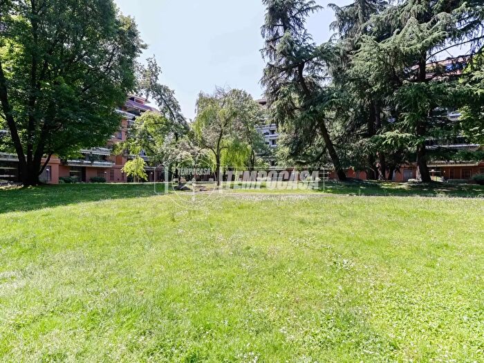 Appartamento quadrilocale in vendita in Residenza Cerchi, Segrate