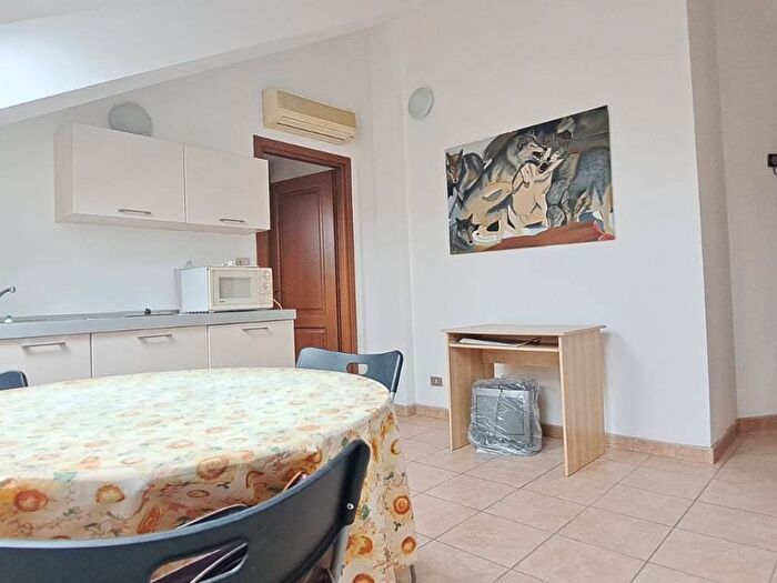 Appartamento monolocale in affitto in Via Nizza, San Salvario Dante, Torino
