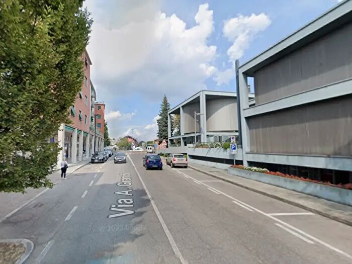 Appartamento monolocale in affitto in Via Magenta, Cabiate