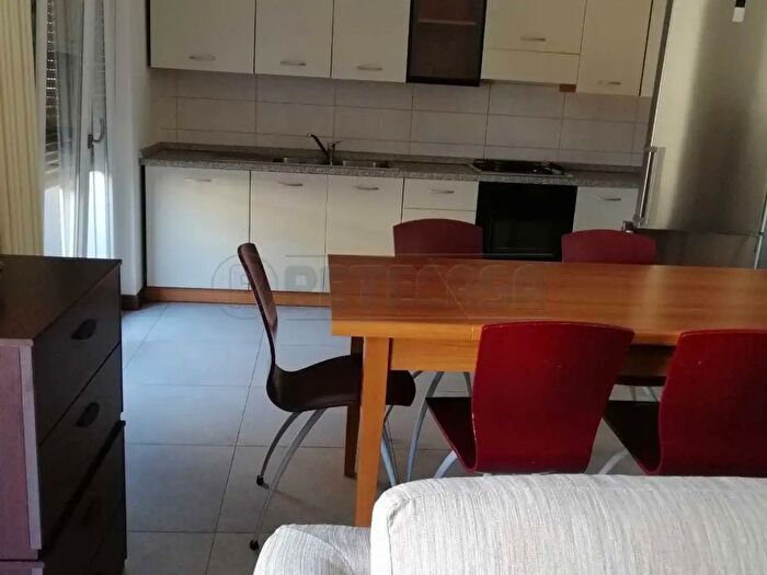 Appartamento con 7 locali in affitto in Corso Matteotti, Montecchio Maggiore