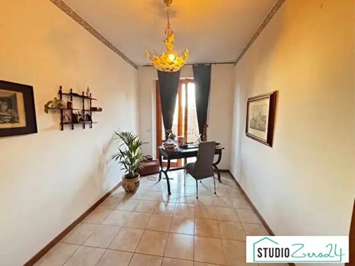 Appartamento trilocale in vendita in Via Marzabotto, Orte