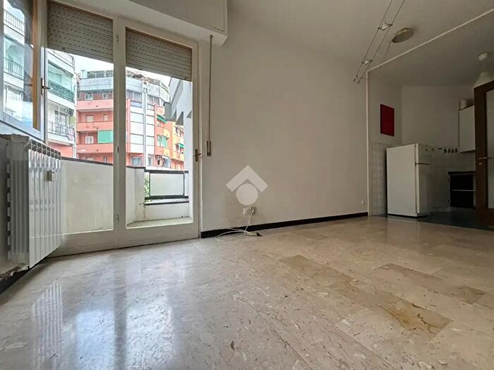 Appartamento bilocale in vendita in Via Fratelli Solari, Rapallo