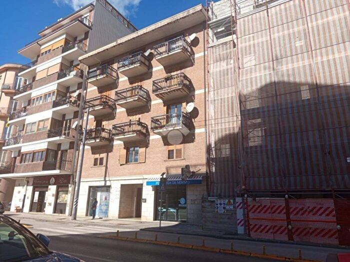 Appartamento bilocale in affitto in Via Cristoforo Colombo, Emanuele II C Colombo Morelli e Silvati, Avellino