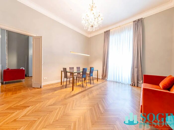Appartamento bilocale in vendita in Via Enrico Besana, Milano