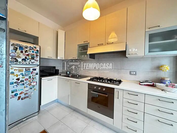 Appartamento trilocale in vendita in Via Cattaro, Francavilla Al Mare