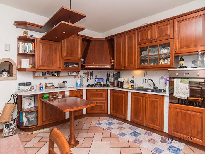 Casa con 8 locali in vendita in Via Roma, Vigonza