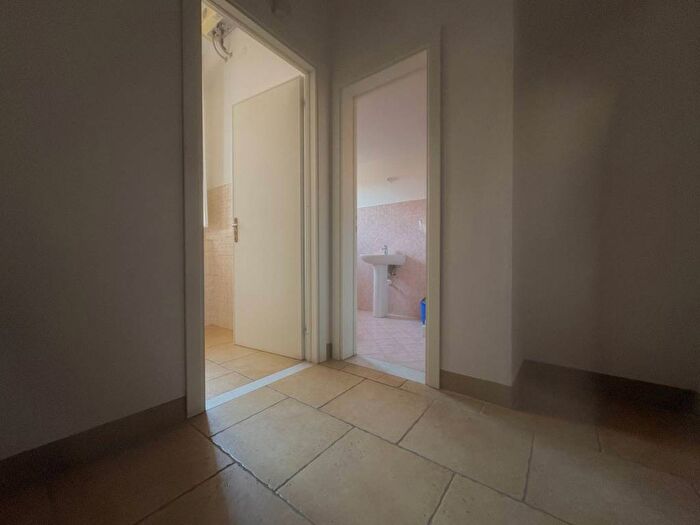 Appartamento bilocale in affitto in Scali DAzeglio, Via Grande Piazza della Repubblica, Livorno