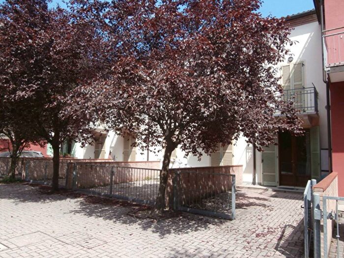 Casa quadrilocale in affitto in Via Palestro, Centro Storico, Ferrara