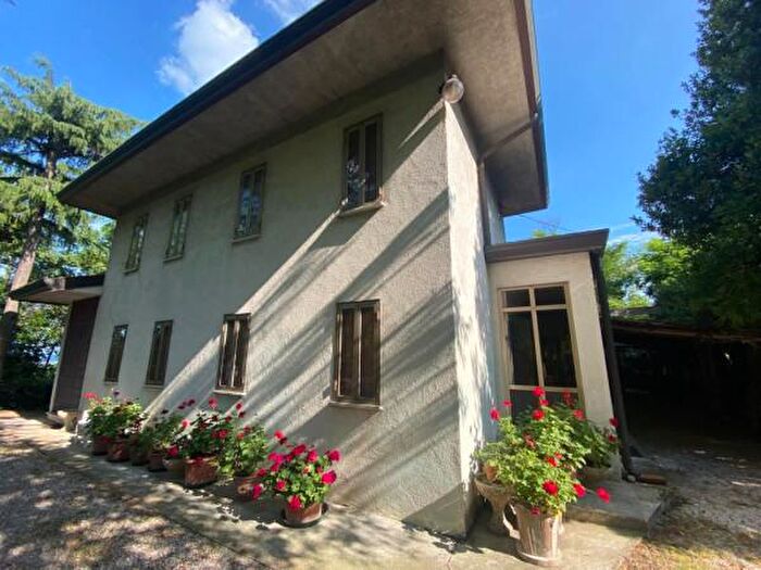 Casa con 6 locali in vendita in Rovolon