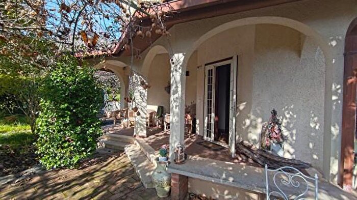 Casa quadrilocale in vendita in Via Socrate, Tivoli