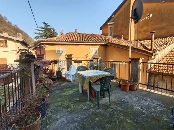 Appartamento trilocale in vendita in Valbrona