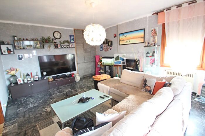 Appartamento quadrilocale in vendita in Via Grazia Deledda, Campagna Lupia