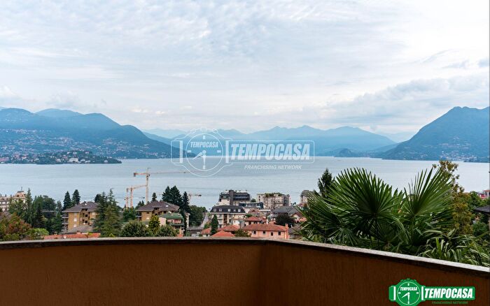 Appartamento bilocale in vendita in Via Selvalunga, Stresa