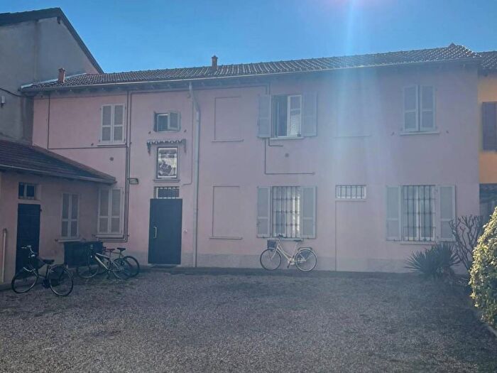 Appartamento monolocale in affitto in Viale Partigiani, San Pietro, Pavia