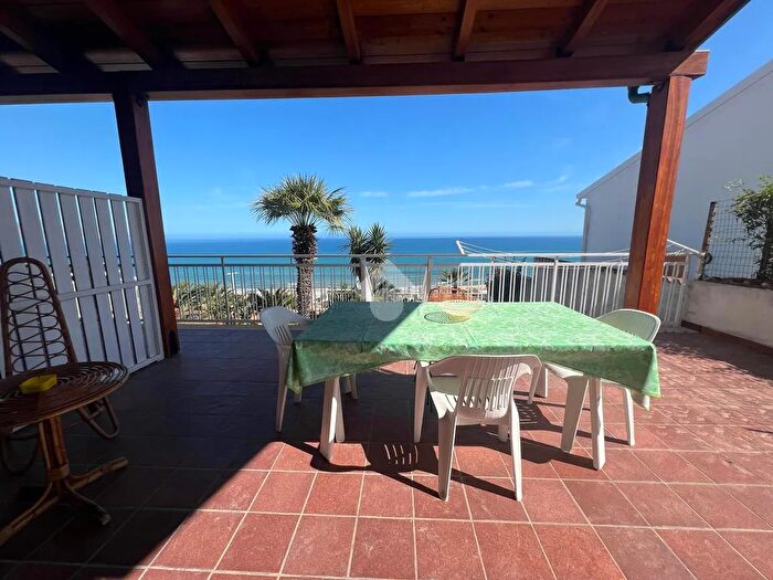 Casa quadrilocale in vendita in Via Ponte dei Ricchi, Alcamo