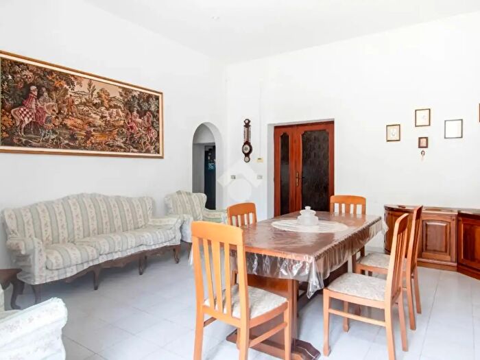 Appartamento quadrilocale in vendita in Via Leone Acciaiuoli, Ortona