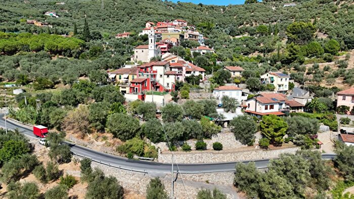 Casa con 9 locali in vendita in Diano San Pietro Provincia di Imperia Liguria Italia, Diano San Pietro