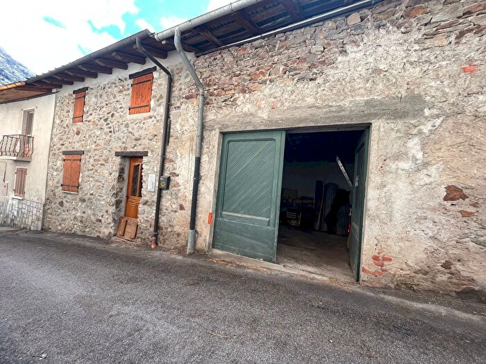 Casa monolocale in vendita in Frazione Pianche, Vinadio