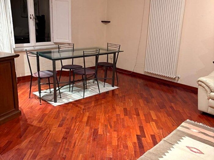 Casa trilocale in affitto in Via Roma, Santa Maria, Pisa