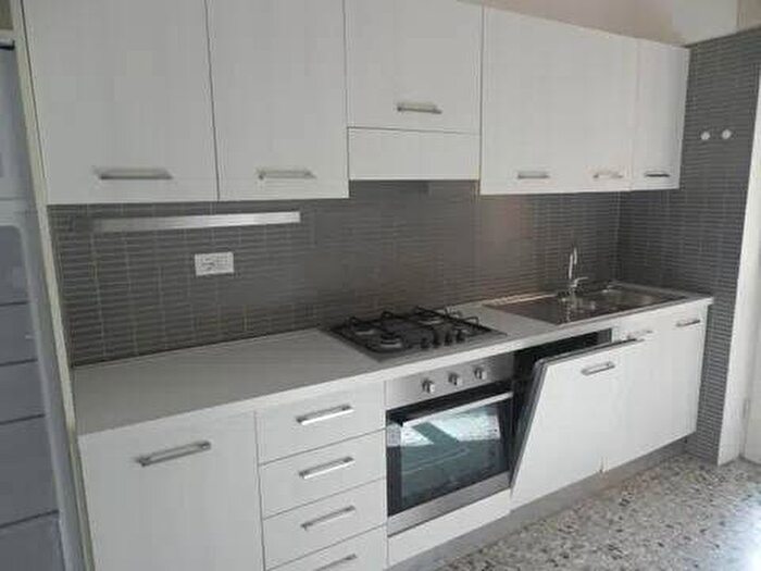 Appartamento quadrilocale in affitto in Viale Volontari Della Libertà, Volontari Planis, Udine
