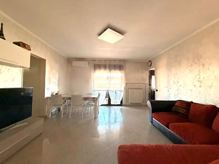 Appartamento quadrilocale in vendita in Via Amendola, Nichelino