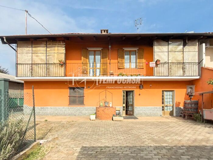 Casa con 6 locali in vendita in Regione Bronzina, Orbassano