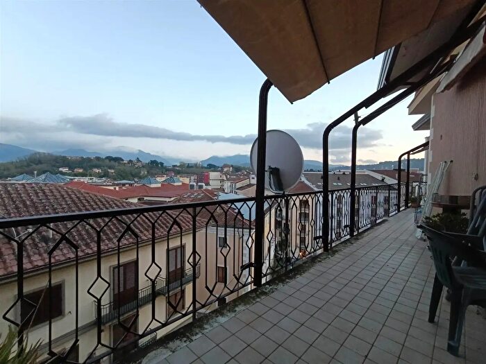 Appartamento trilocale in vendita in Piazza Libertà, Avellino