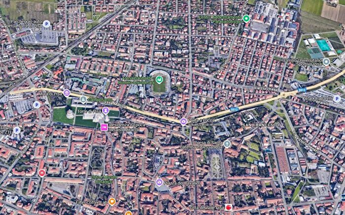 Appartamento con 6 locali in vendita in Pisa