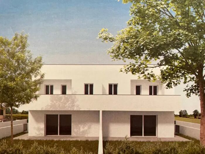 Casa quadrilocale in vendita in Via Voltuzza, Forli'