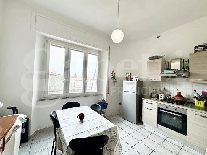 Appartamento trilocale in vendita in Via Zara Snc, Orte