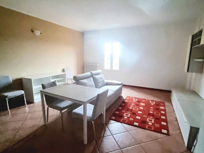 Appartamento trilocale in affitto in Strada Nazionale del Canaletto Nord, Albareto Mulini Nuovi, Modena