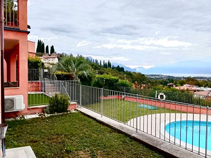 Appartamento trilocale in affitto in Via Amedeo Ciucani, Soiano, Soiano del Lago