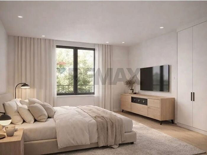 Appartamento trilocale in vendita in Via Napo Torriani, Milano