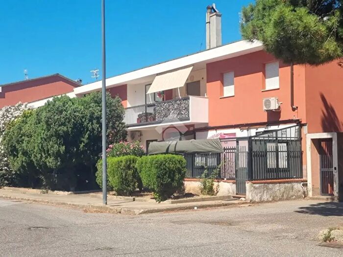 Appartamento quadrilocale in vendita in Via Arghillà Sud, Reggio Calabria