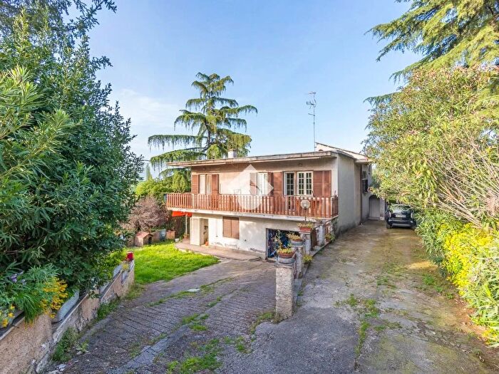 Casa con 6 locali in vendita in Via Giosue Carducci, Zagarolo