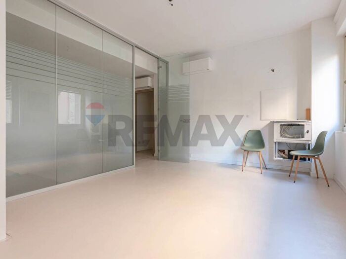 Appartamento quadrilocale in affitto in Via Cavour, Centro, Varese