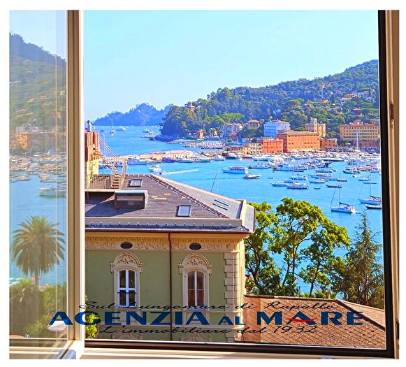 Appartamento trilocale in vendita in Santa Margherita Ligure