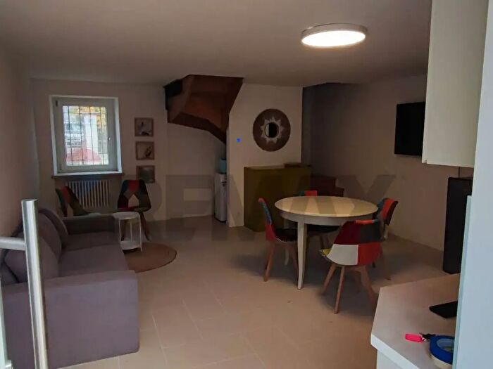 Appartamento trilocale in affitto in Castelnuovo Del Garda