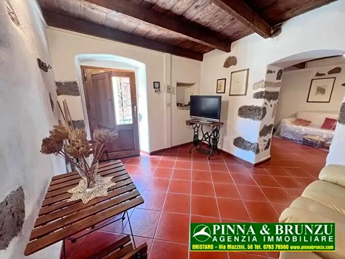 Casa quadrilocale in vendita in Narbolia