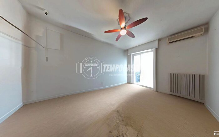 Appartamento trilocale in vendita in Via Oreste Salomone, Milano