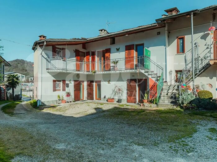 Casa con 6 locali in vendita in Vicolo del Brich, Bibiana