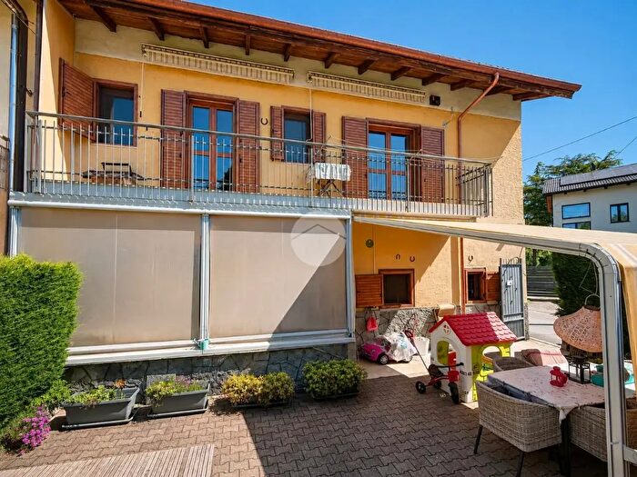 Casa con 5 locali in vendita in Via dei Caduti, Givoletto