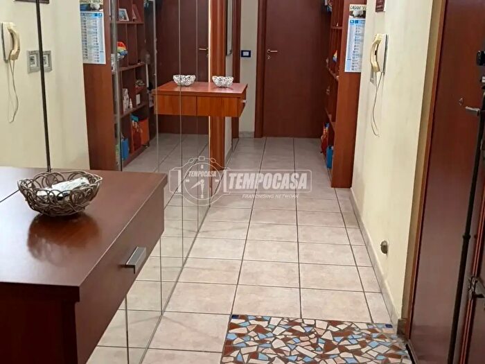Appartamento trilocale in affitto in Soverato