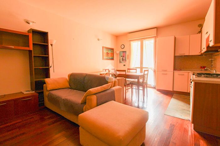 Appartamento trilocale in vendita in Via Vittorio Alfieri, Gardone Val Trompia