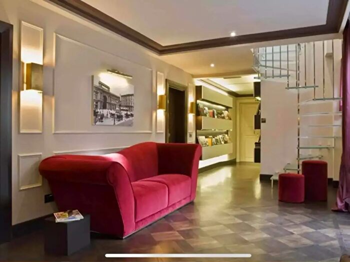 Appartamento monolocale in affitto in Piazza della Repubblica, Firenze