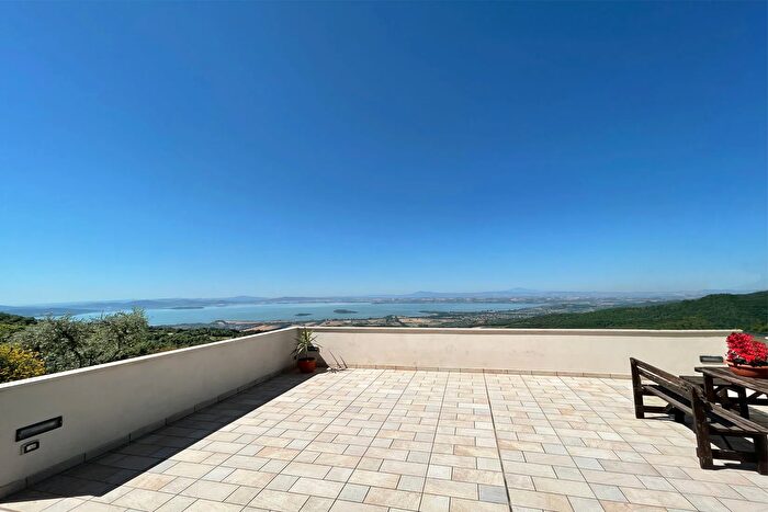 Casa in vendita in Lisciano Niccone